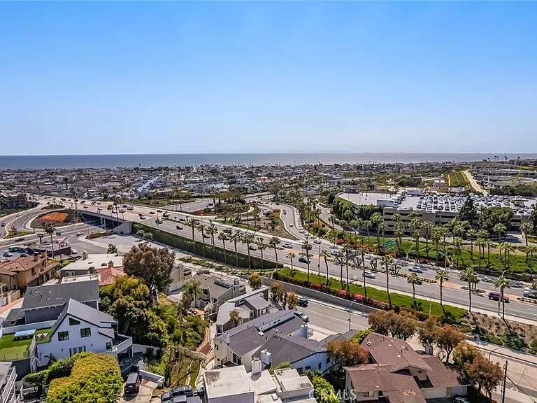 222 Old Newport Blvd — Photo 25