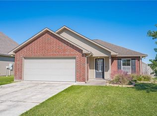 20427 Lullabye Ln, Hammond, LA 70401