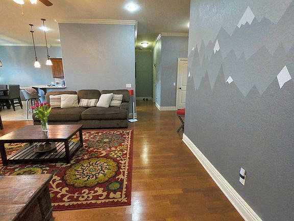 2nd image of 1207 SW Starry Sky Ave
