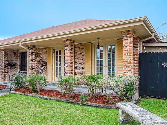 3rd image of 4605 Neyrey Dr
