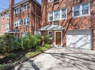 7069 Walnut St FLOOR 2, Forest Hills, NY