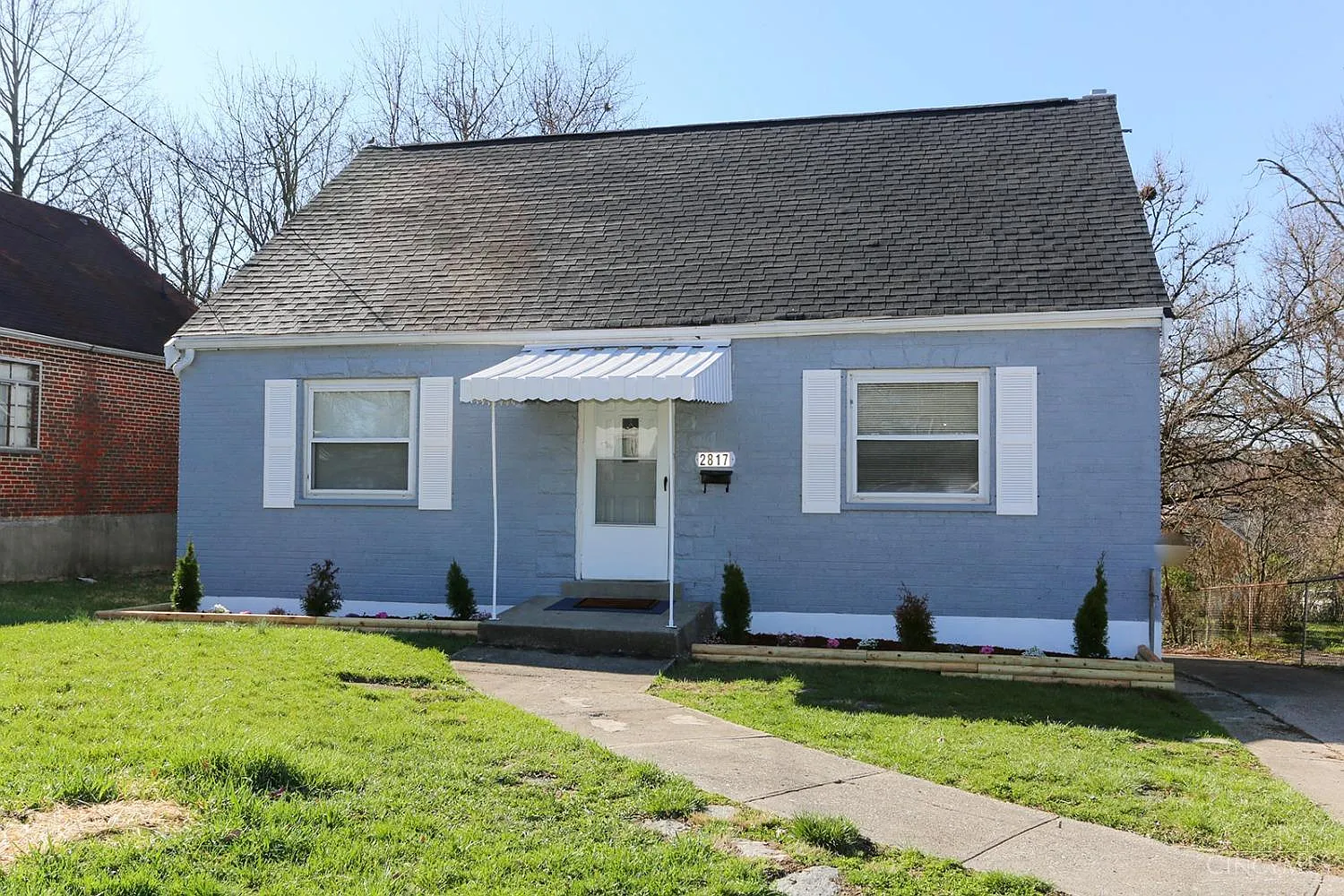 2817 W Galbraith Rd photo 1