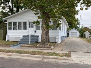 652 Bowman Ave, East Alton, IL 62024