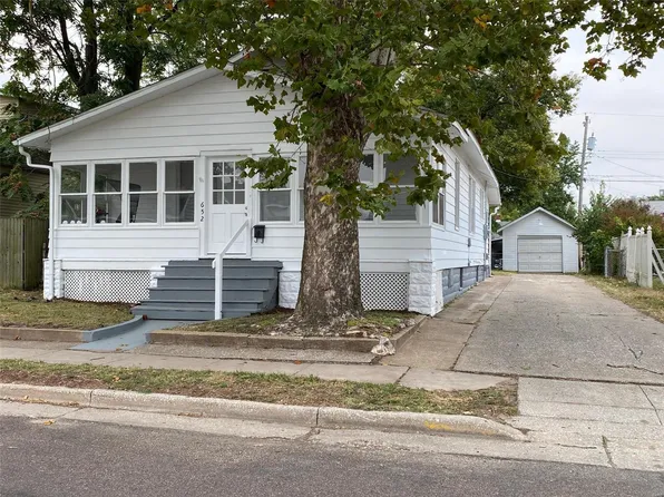 652 Bowman Ave, East Alton, IL 62024