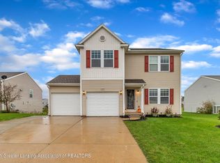 140 Lake Ridge Dr, Mason, MI 48854