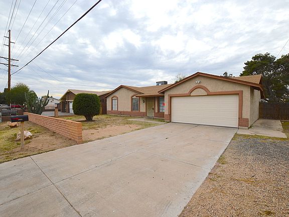 2nd image of 3008 N 71st Ave
