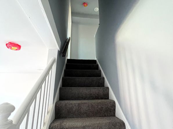 319 Pine St, Baltimore, MD 21222