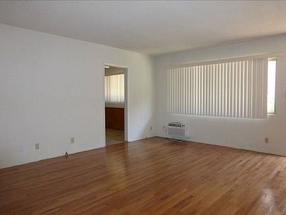 2nd image of 1622 Grismer Ave APT K