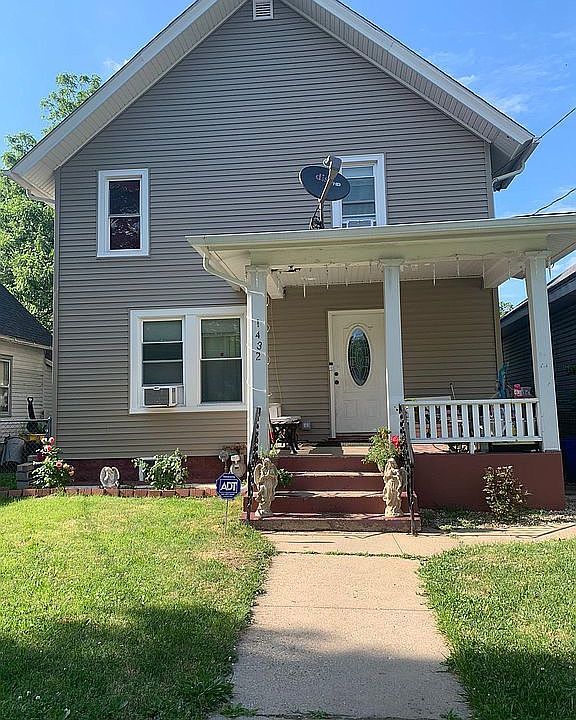 1st image of 1432 Benton St