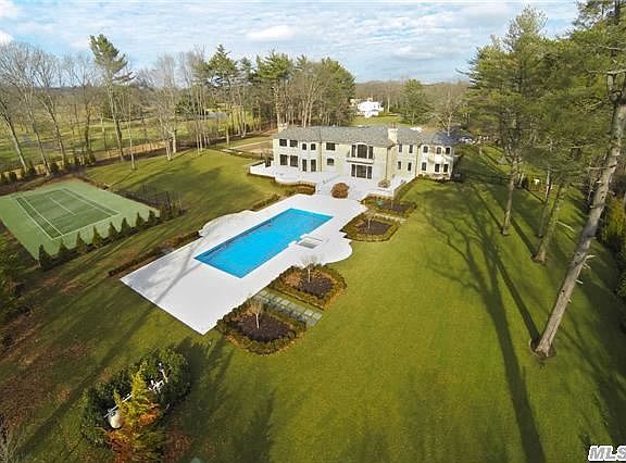 2nd image of 18 Elmhurst Dr