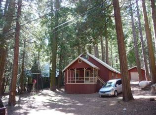 10917 Cedar Dr, Wofford Heights, CA 93285