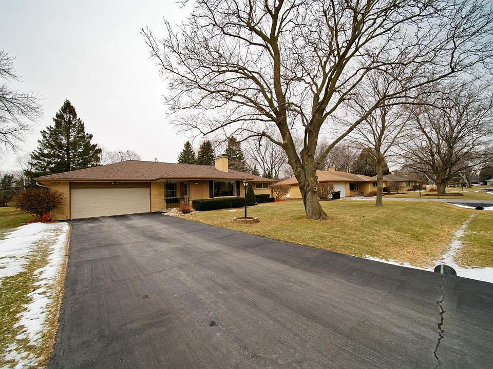 1st image of 3511 W Pelican Ln