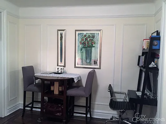 Rented by City Connections Realty | media 9