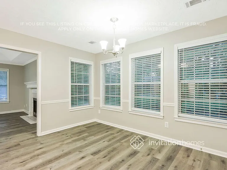 415 Cambridge Way — Photo 13