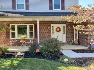 379 Lawnwood Dr, Circleville, OH 43113