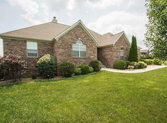 3rd image of 2004 Indigo Dr