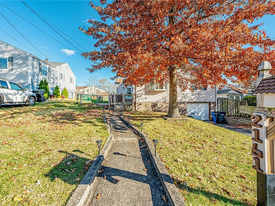 1st image of 2161 Warren Ave