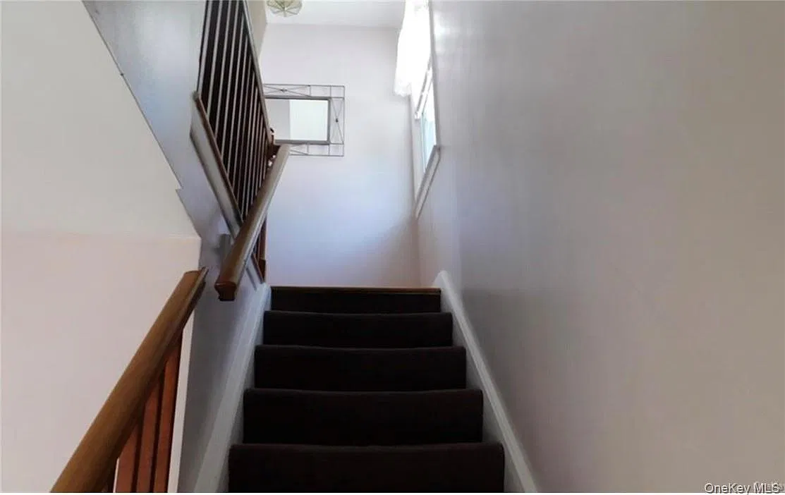 2 bed, 1.0 bath, 1000 sqft, $2,600 — Photo 2