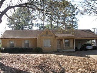 1st image of 8571 Chesterfield Dr