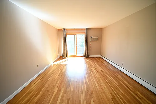 34 Babcock St #404 Photo 1
