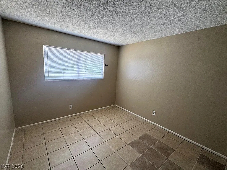 2505 Cedar Ave #1 — Photo 6