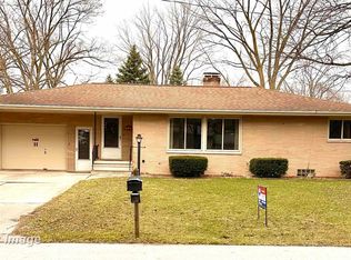 5434 Christena Rd, Bay City, MI 48706