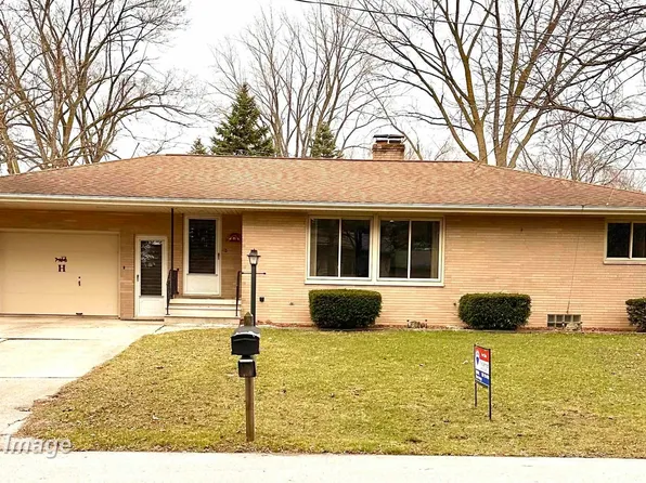 5434 Christena Rd, Bay City, MI 48706