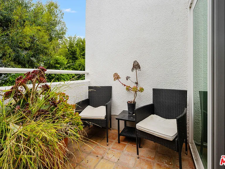 31240 Bailard Rd — Photo 18