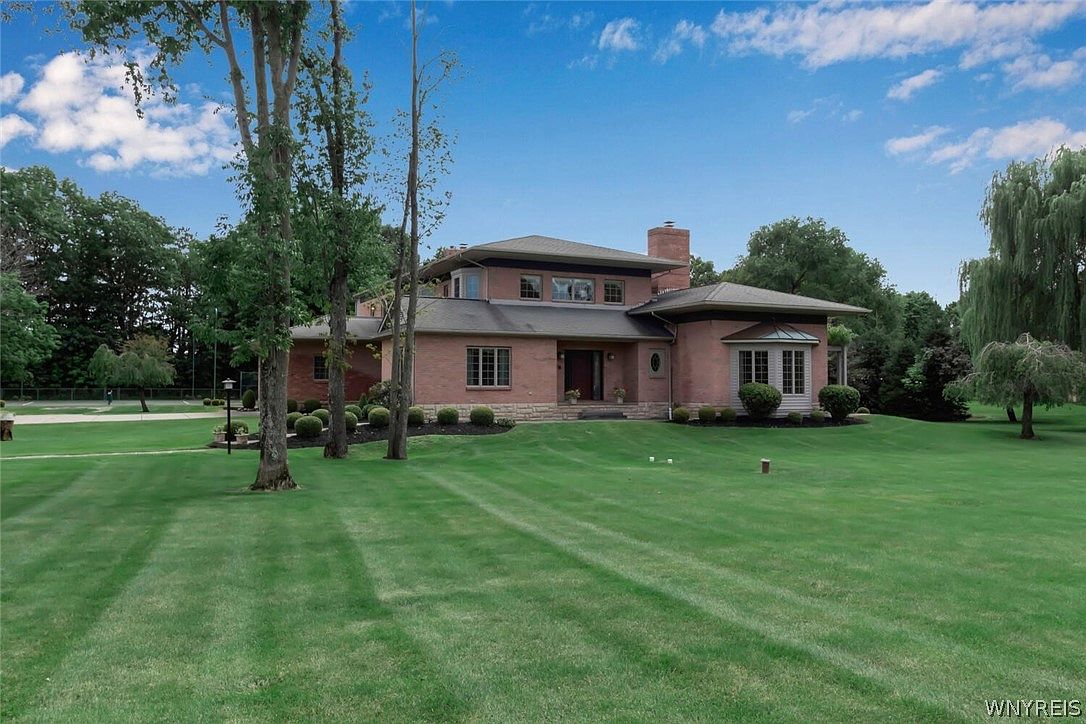 5061 Donnington Rd, Clarence, NY 14031 Zillow