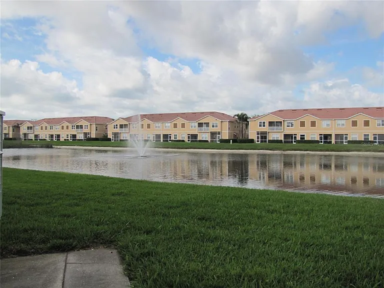3461 Parkridge Cir #18-104 — Photo 33