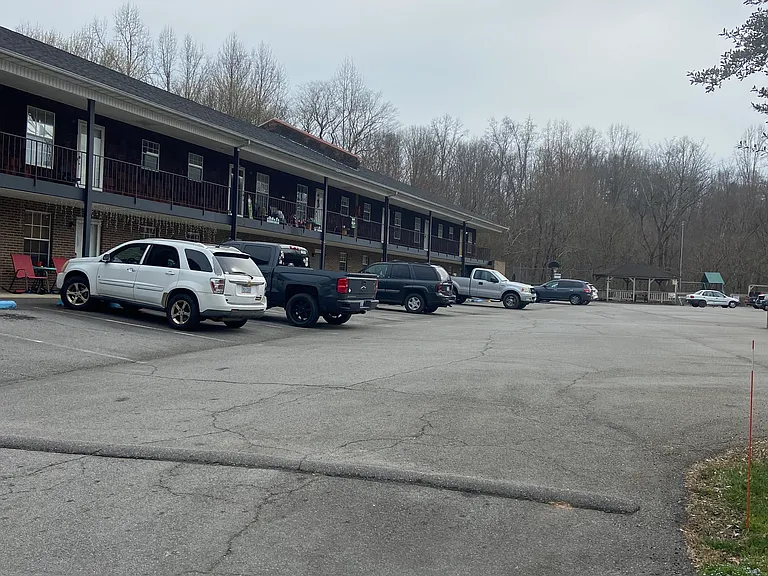 Little Creek Apartments