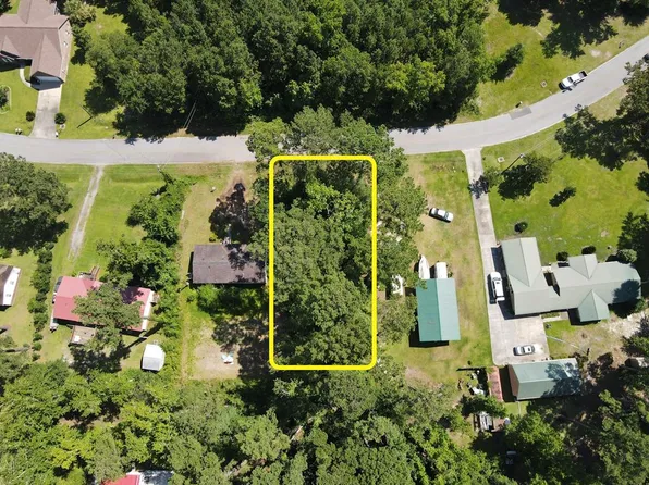 85 W 1st St, Midway, GA 31320