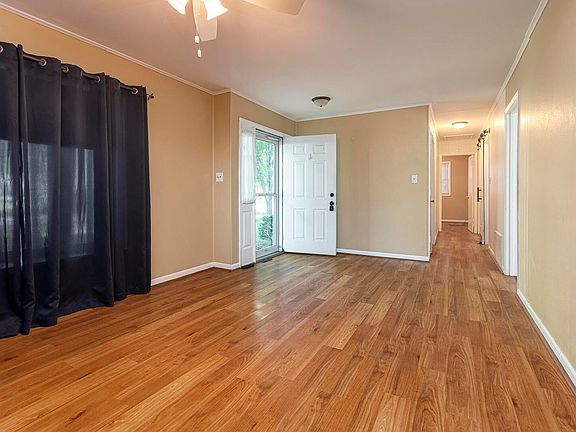 5th image of 1305 Norton St