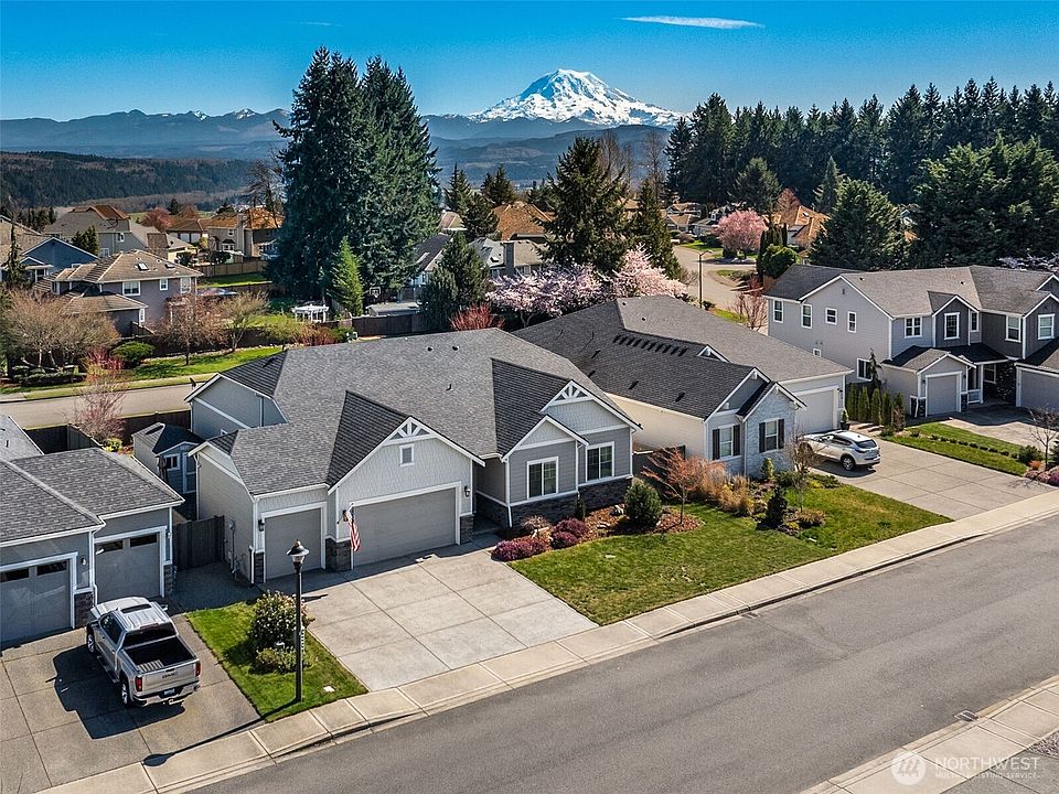 1st image of 15715 133rd Avenue E