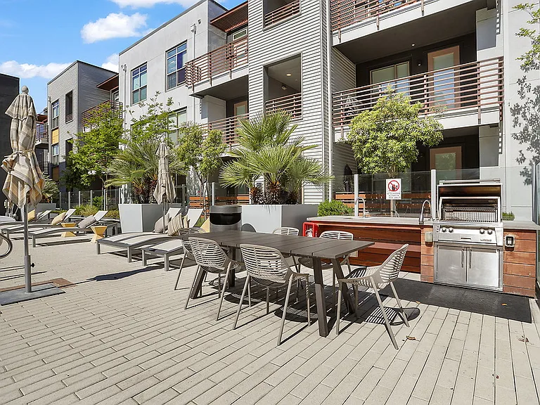 ROEN Menlo Park — Photo 31