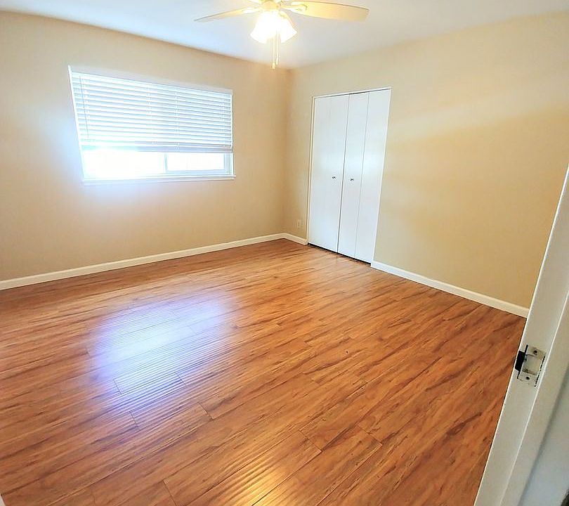 1st image of 3726 Poinciana Dr APT 12