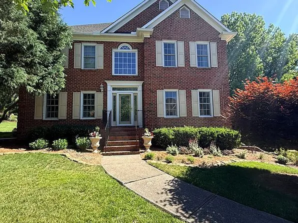 8116 Glengarriff Rd, Clemmons, NC 27012