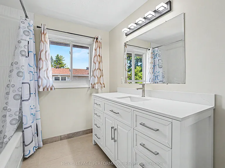 29 Aldercrest Dr — Photo 12