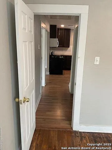 2703 Menchaca St #A — Photo 13