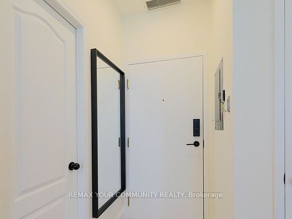 3rd image of 2874 Keele St #405