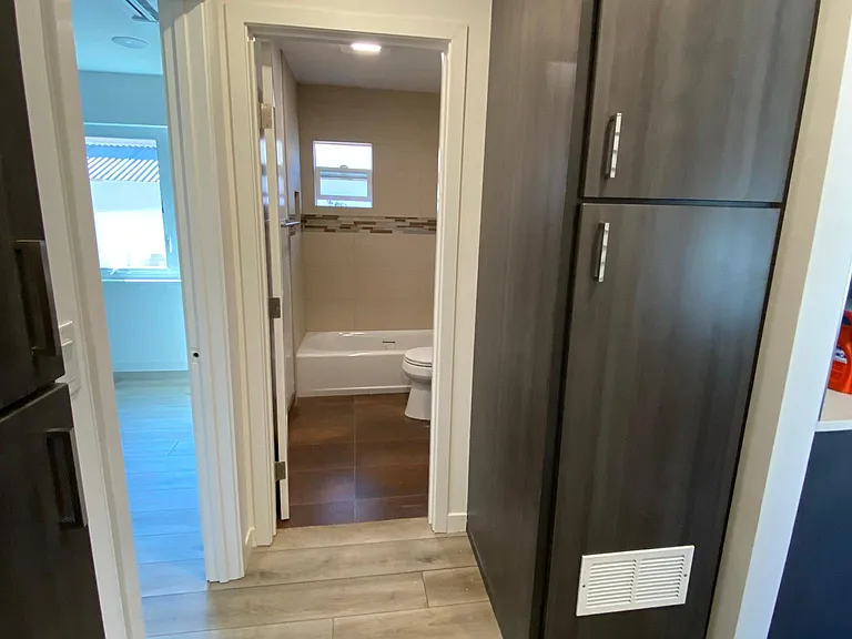 3570 Bennett Ave — Photo 19
