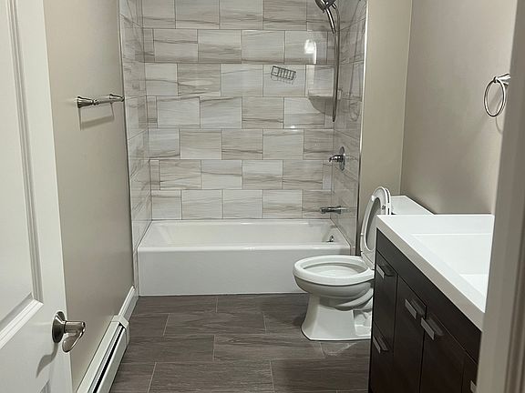 2nd image of 14 Church St #2B