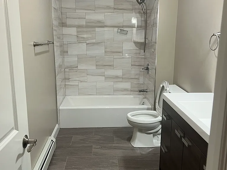 14 Church St #2B — Photo 2
