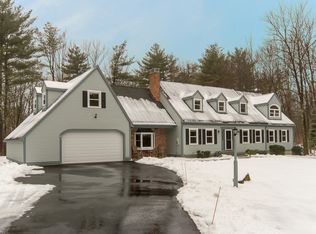 51 Eagle Dr, Bedford, NH 03110