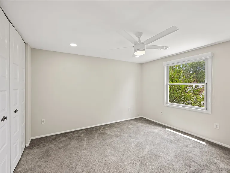 11209 Maine Cove Dr — Photo 29