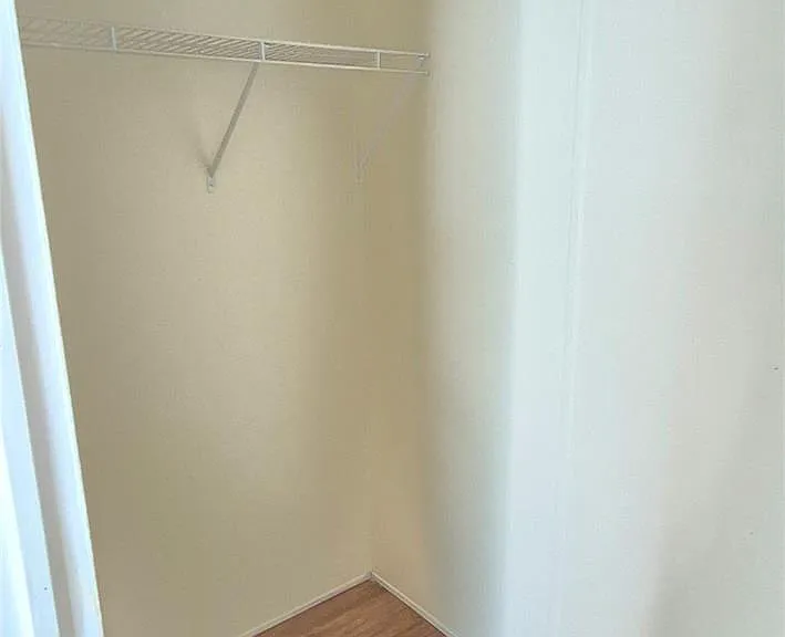 24321 Cherry Hill Dr — Photo 22