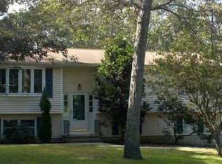 93 Arbutus Trl, Charlestown, RI 02813