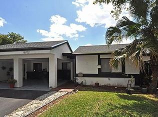 16032 Fairway Ln #28, Weston, FL 33326