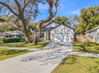 9310 N Willow Ave, Tampa, FL 33612