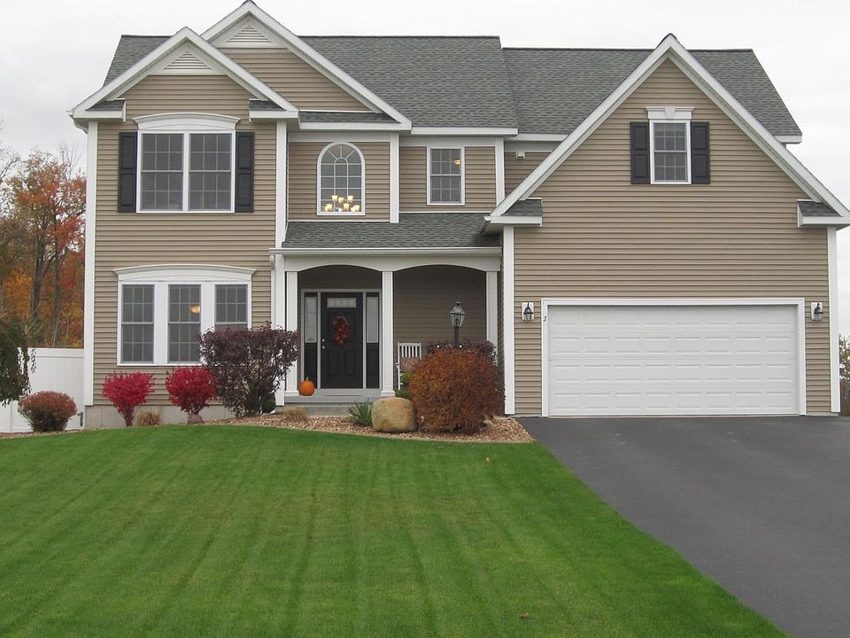 1st image of 2 Winchester Dr